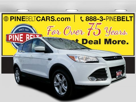 Oxford White Ford Escape SE 1.6L EcoBoost 4WD.  Click to enlarge.