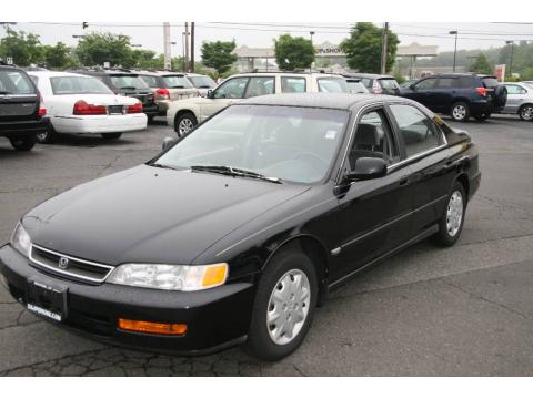 Granada Black Pearl Metallic Honda Accord LX Sedan.  Click to enlarge.