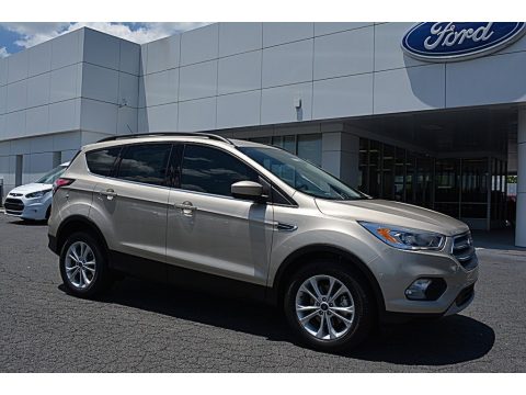 White Gold Ford Escape SE.  Click to enlarge.