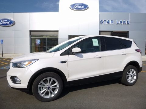 Oxford White Ford Escape SE 4WD.  Click to enlarge.