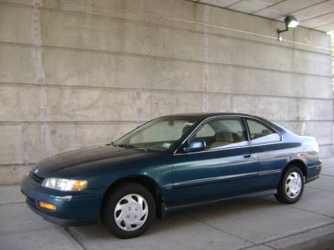 Sherwood Green Pearl Honda Accord LX Coupe.  Click to enlarge.