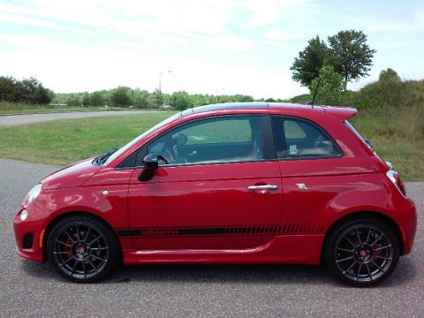 Rosso (Red) Fiat 500 Abarth.  Click to enlarge.