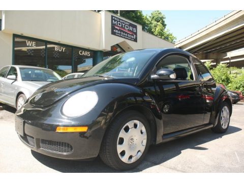 Black Volkswagen New Beetle 2.5 Coupe.  Click to enlarge.