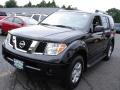 2005 Pathfinder SE 4x4 #1