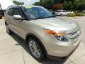 Front 3/4 View of 2011 Ford Explorer Limited 4WD #7