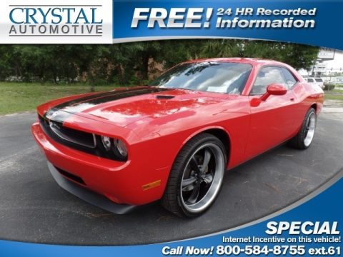 Inferno Red Crystal Pearl Dodge Challenger SE.  Click to enlarge.