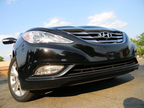 Midnight Black Hyundai Sonata Limited.  Click to enlarge.