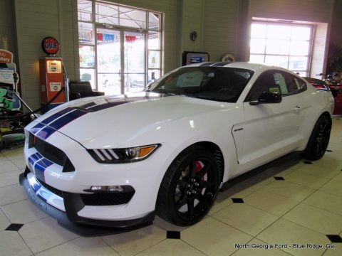 Oxford White Ford Mustang Shelby GT350R.  Click to enlarge.
