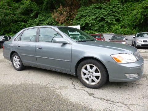 Silver Spruce Metallic Toyota Avalon XLS.  Click to enlarge.