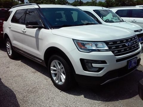 White Platinum Metallic Tri-Coat Ford Explorer XLT. Click to enlarge. White Platinum Metallic Tri-Coat Ford Explorer XLT. Click to enlarge.
