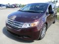 Front 3/4 View of 2013 Honda Odyssey EX #5