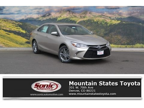 Creme Brulee Mica Toyota Camry SE.  Click to enlarge.