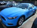 Front 3/4 View of 2017 Ford Mustang V6 Coupe #2