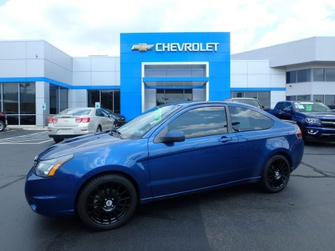 Vista Blue Metallic Ford Focus SE Coupe.  Click to enlarge.