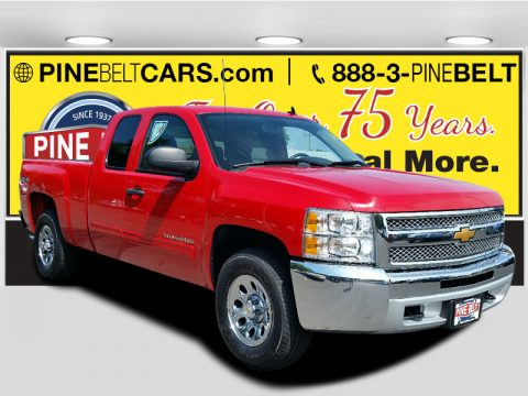 Victory Red Chevrolet Silverado 1500 LT Extended Cab 4x4.  Click to enlarge.