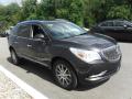 Front 3/4 View of 2017 Buick Enclave Leather AWD #5