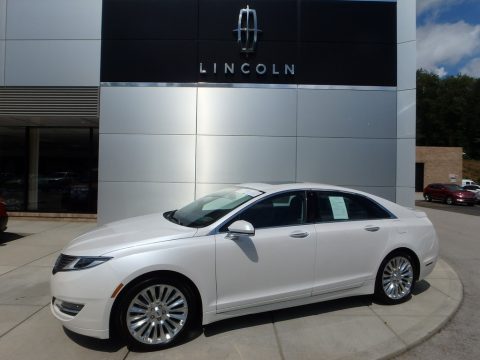 White Platinum Lincoln MKZ AWD.  Click to enlarge.
