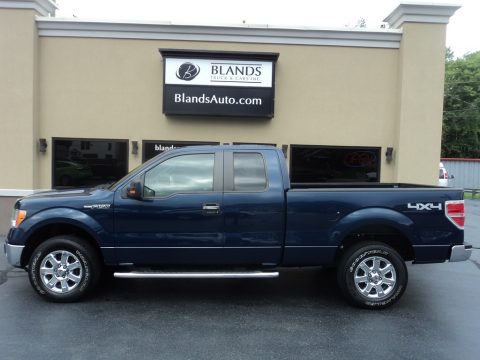 Blue Flame Metallic Ford F150 XLT SuperCab 4x4.  Click to enlarge.