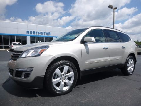 Champagne Silver Metallic Chevrolet Traverse LT AWD.  Click to enlarge.