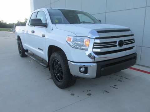 Super White Toyota Tundra TSS Double Cab.  Click to enlarge.