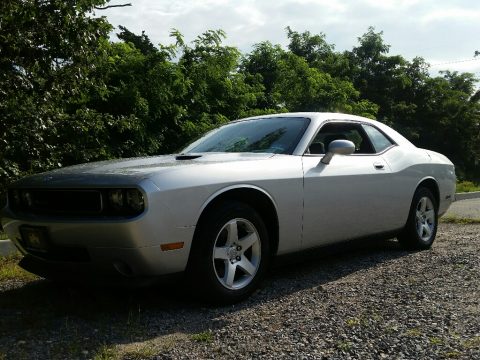 Bright Silver Metallic Dodge Challenger SE.  Click to enlarge.