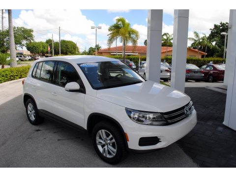 Candy White Volkswagen Tiguan S.  Click to enlarge.