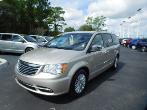 Cashmere Pearl Chrysler Town & Country Limited.  Click to enlarge.