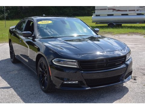 Pitch Black Dodge Charger R/T.  Click to enlarge.