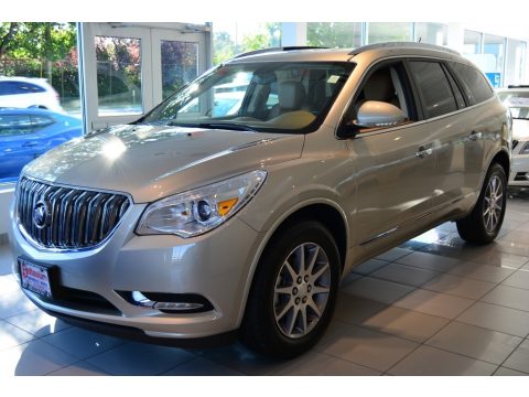 Sparkling Silver Metallic Buick Enclave Leather AWD.  Click to enlarge.