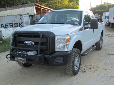 Oxford White Ford F250 Super Duty XL SuperCab 4x4.  Click to enlarge.