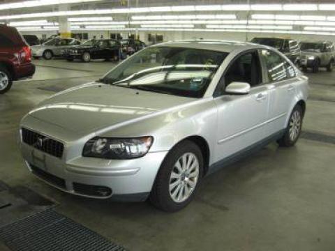 2005 volvo s40