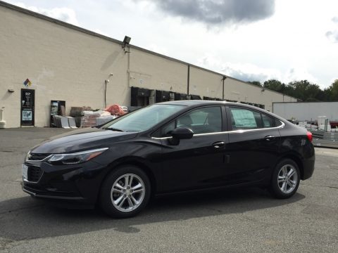 Mosaic Black Metallic Chevrolet Cruze LT.  Click to enlarge.