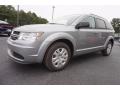 Front 3/4 View of 2017 Dodge Journey SE #3