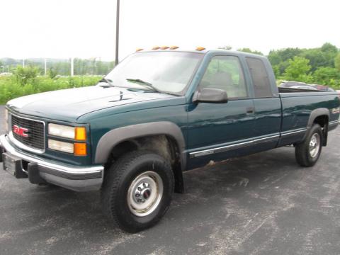 Emerald Green Metallic GMC Sierra 2500 SLE Extended Cab 4x4.  Click to enlarge.