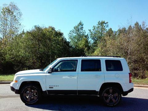 Bright White Jeep Patriot 75th Anniversary Edition.  Click to enlarge.