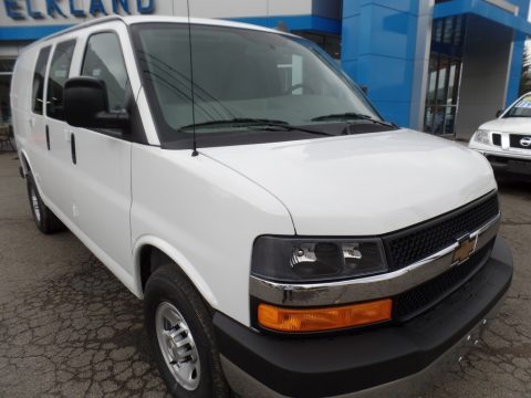 Summit White Chevrolet Express 3500 Cargo WT.  Click to enlarge.