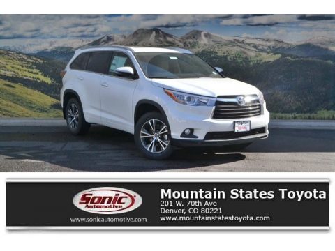 Blizzard Pearl Toyota Highlander XLE.  Click to enlarge.