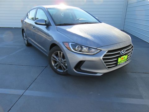 Gray Hyundai Elantra SE.  Click to enlarge.