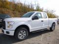 Front 3/4 View of 2017 Ford F150 XL SuperCab 4x4 #4