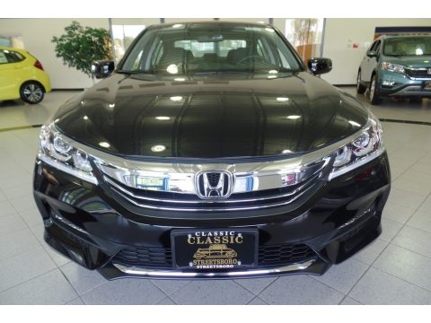 Crystal Black Pearl Honda Accord EX Sedan.  Click to enlarge.