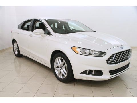 White Platinum Ford Fusion SE EcoBoost.  Click to enlarge.