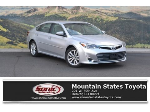 Classic Silver Metallic Toyota Avalon XLE.  Click to enlarge.