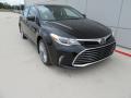 Front 3/4 View of 2017 Toyota Avalon Limited #1
