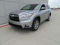 Front 3/4 View of 2016 Toyota Highlander LE Plus #7