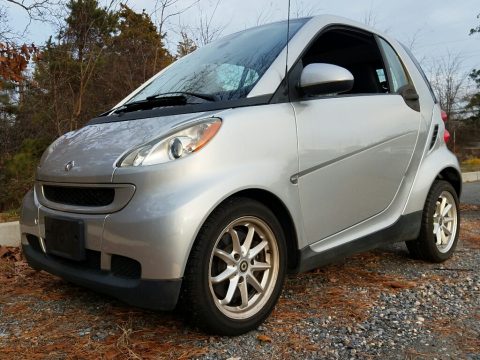 Silver Metallic Smart fortwo passion coupe.  Click to enlarge.