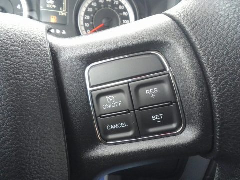 Bright White Ram 5500 Tradesman Regular Cab 4x4 Chassis.  Click to enlarge.