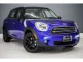 Front 3/4 View of 2016 Mini Countryman Cooper #11