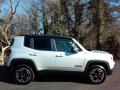  2017 Jeep Renegade Glacier Metallic #5