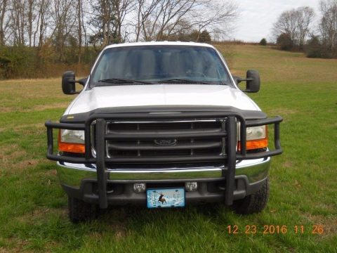 Oxford White Ford F250 Super Duty Lariat Super Crew 4x4.  Click to enlarge.
