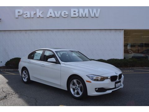 Alpine White BMW 3 Series 320i xDrive Sedan.  Click to enlarge.